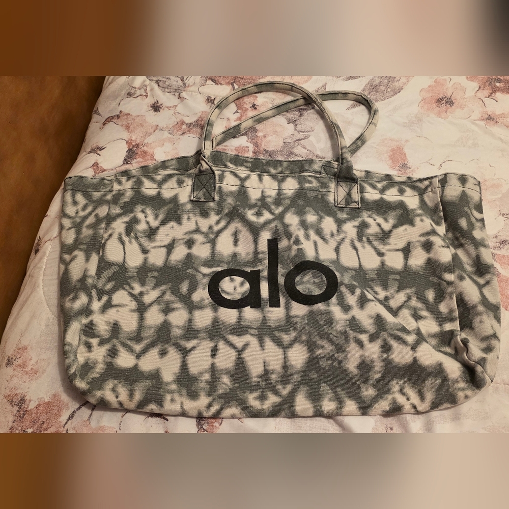 Pre Owned ALO Yoga Black and Gray Tie-Dye Tote Bag